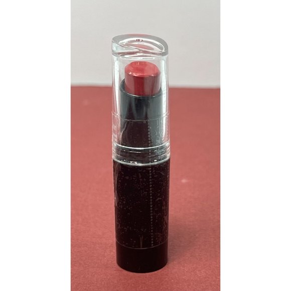 Wet n Wild - Megalast - Lip Color - Matte Lipstick - 905C Smokin' Hot Pink - Picture 2 of 8